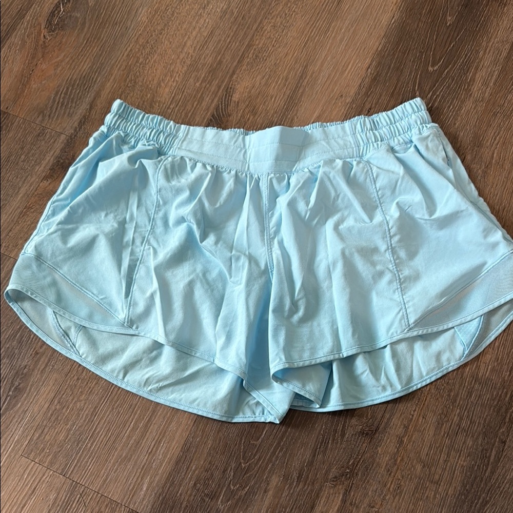 light blue hotty hot lululemon 4" shorts